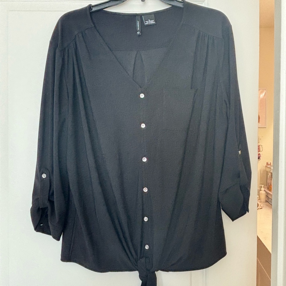 New Directions Black Button-Down Women's Shirt
